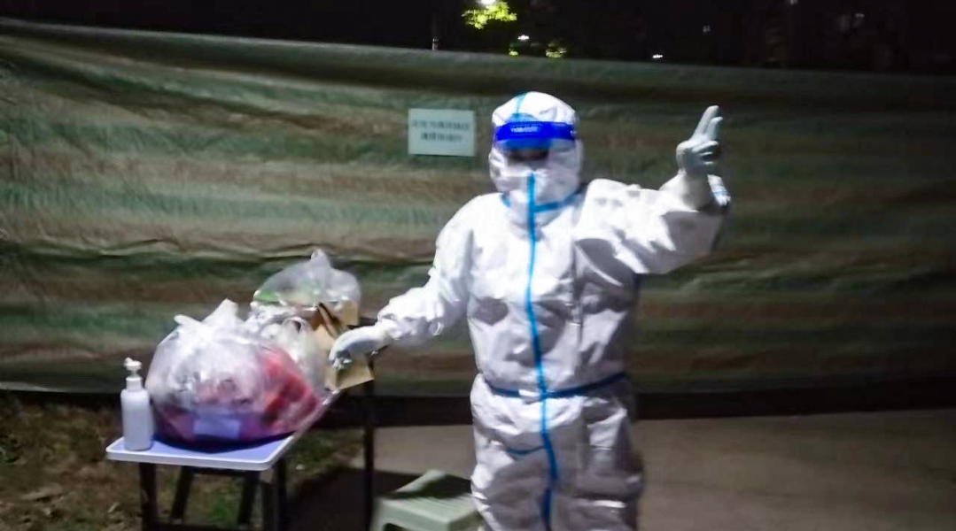 真实经历丨一家4口都“阳”了，我们是怎么居家自救的？